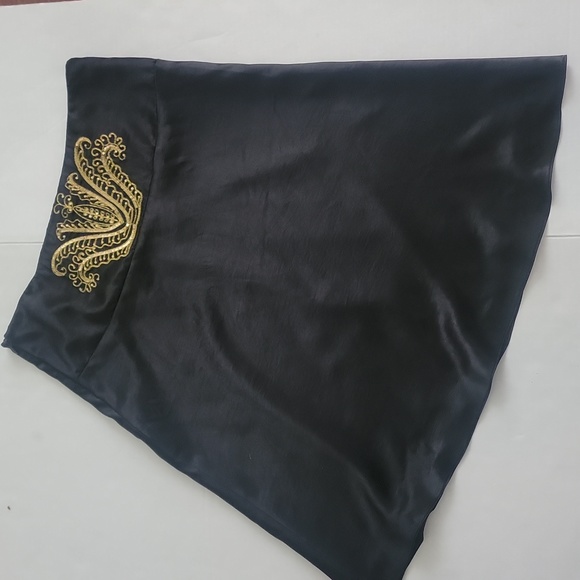 le chateau Vintage Black Skirt Gold Embroidery Sequin Embellishment Size 5/6 - Picture 5 of 9